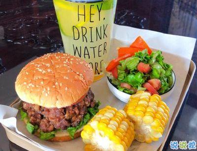 形容吃货的搞笑句子,那些让人捧腹大笑的吃货名言